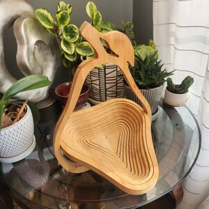 Vtg Wooden Trivet Fruit Basket Bowl Collapsible Pear Folding Spiral Cut 14”